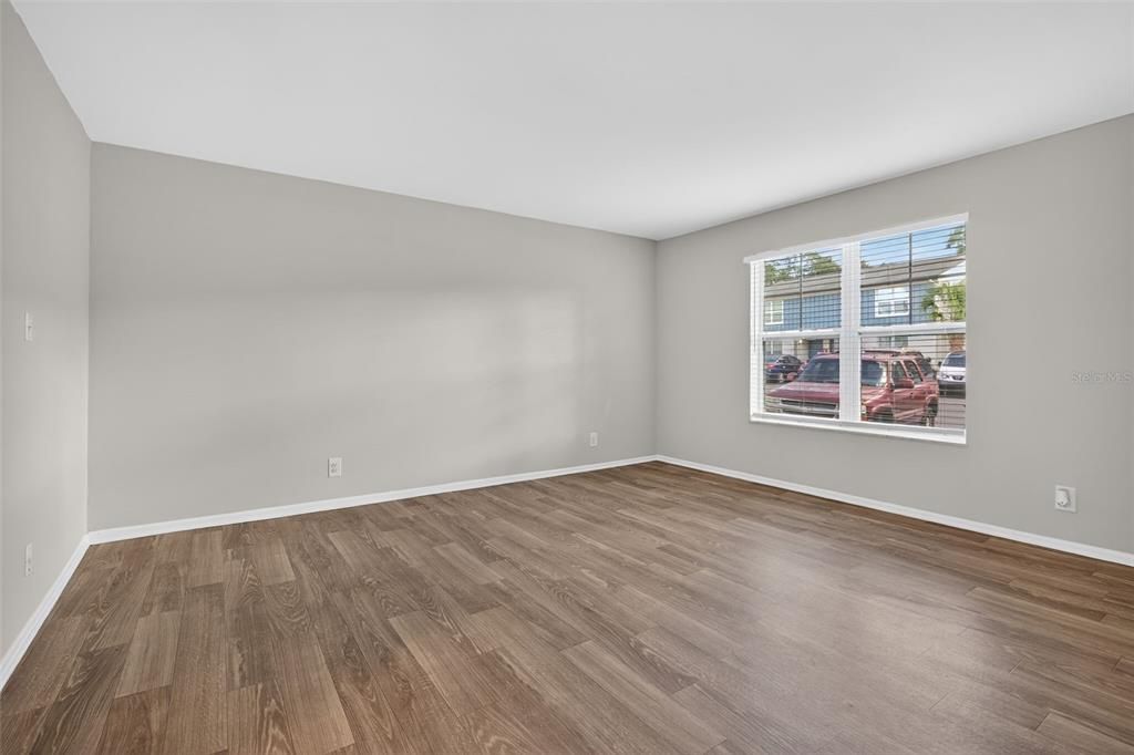 В аренду: $2,756 (3 спален, 1 ванн, 1211 Квадратных фут)