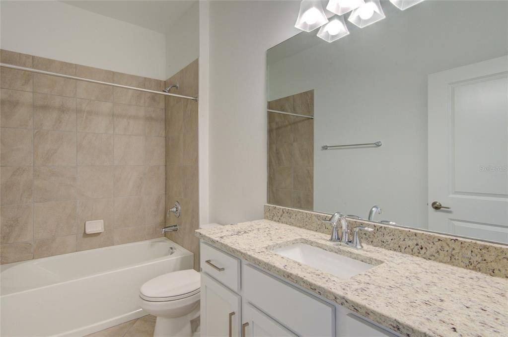 For Rent: $2,750 (3 beds, 2 baths, 1564 Square Feet)