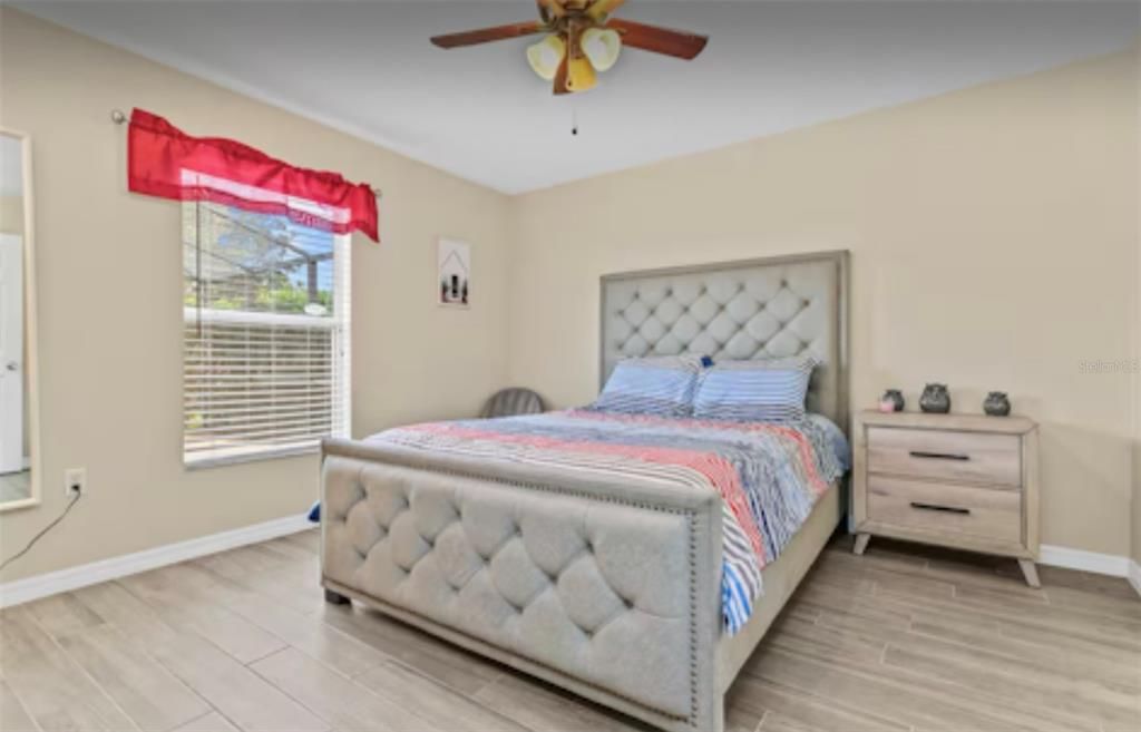 En Renta: $2,500 (4 camas, 3 baños, 1700 Pies cuadrados)