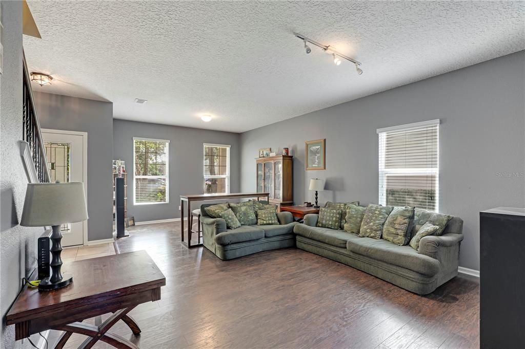 待售: $499,900 (5 贝兹, 3 浴室, 3079 平方英尺)