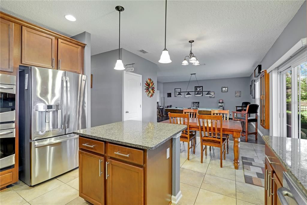 待售: $499,900 (5 贝兹, 3 浴室, 3079 平方英尺)