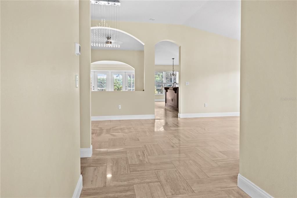 На продажу: $649,900 (4 спален, 2 ванн, 2130 Квадратных фут)