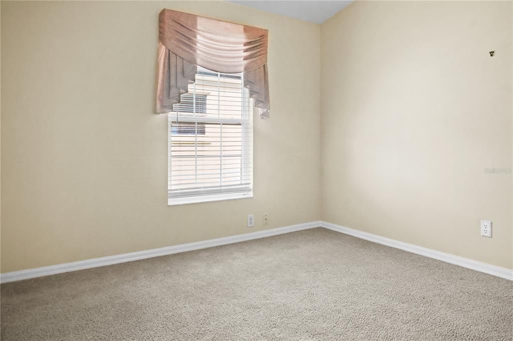 На продажу: $649,900 (4 спален, 2 ванн, 2130 Квадратных фут)