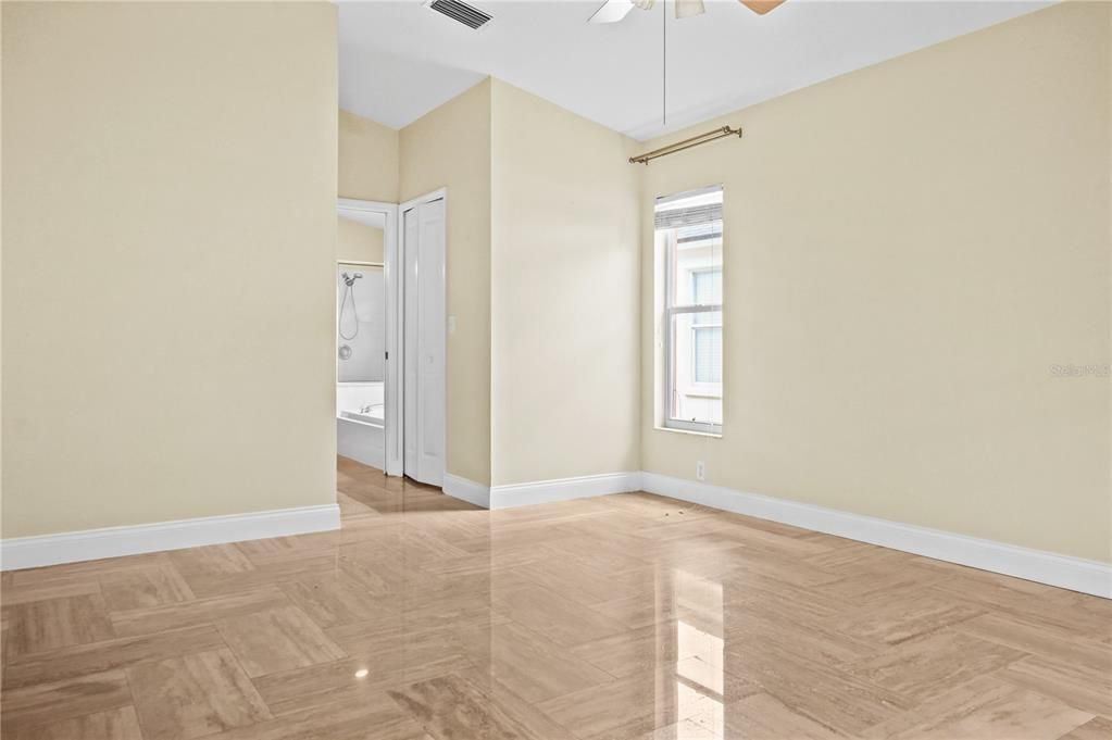 На продажу: $649,900 (4 спален, 2 ванн, 2130 Квадратных фут)