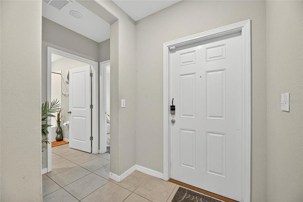 For Sale: $585,000 (6 beds, 3 baths, 3362 Square Feet)