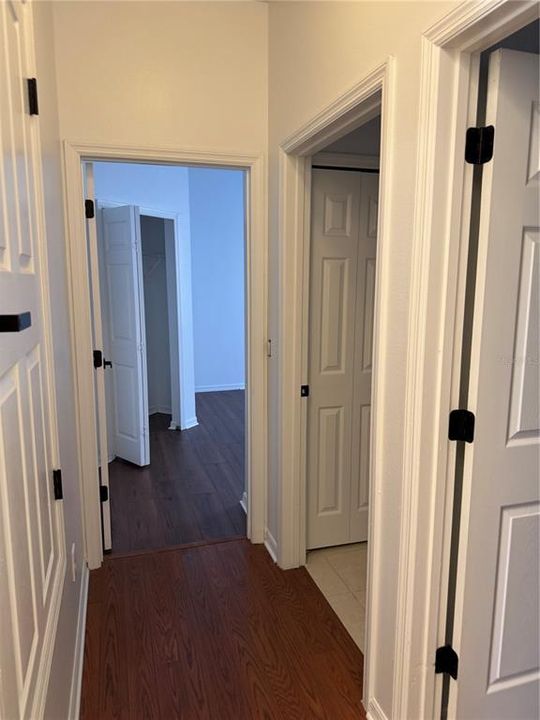 For Rent: $2,600 (4 beds, 2 baths, 1941 Square Feet)