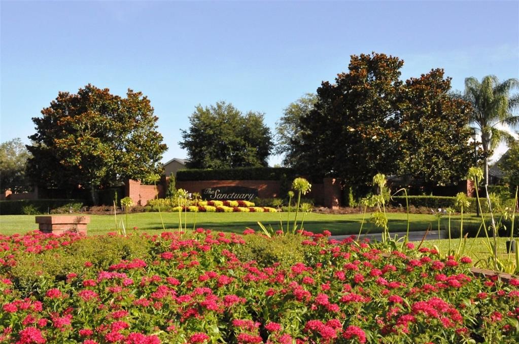 For Rent: $2,600 (4 beds, 2 baths, 1941 Square Feet)