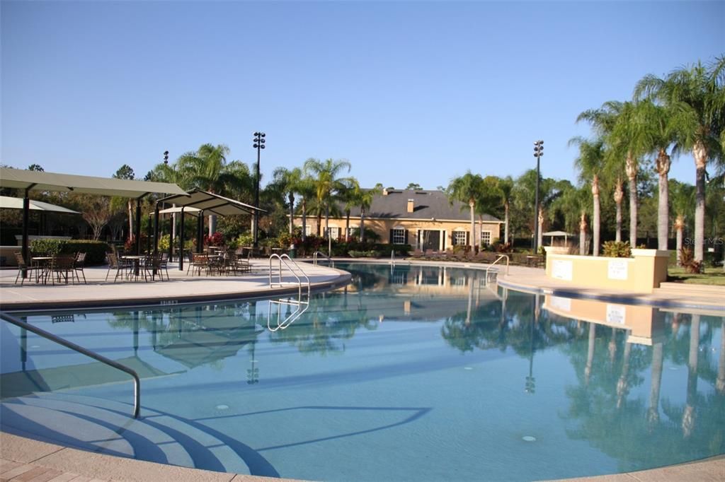 For Rent: $2,600 (4 beds, 2 baths, 1941 Square Feet)