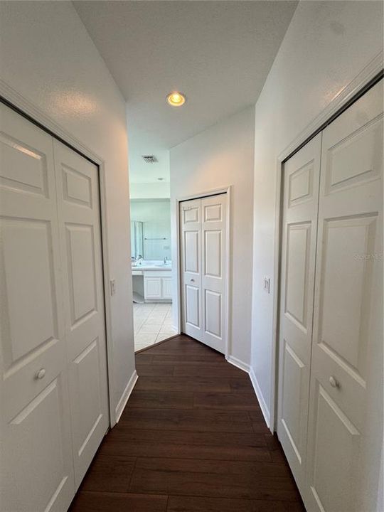 For Rent: $2,600 (4 beds, 2 baths, 1941 Square Feet)