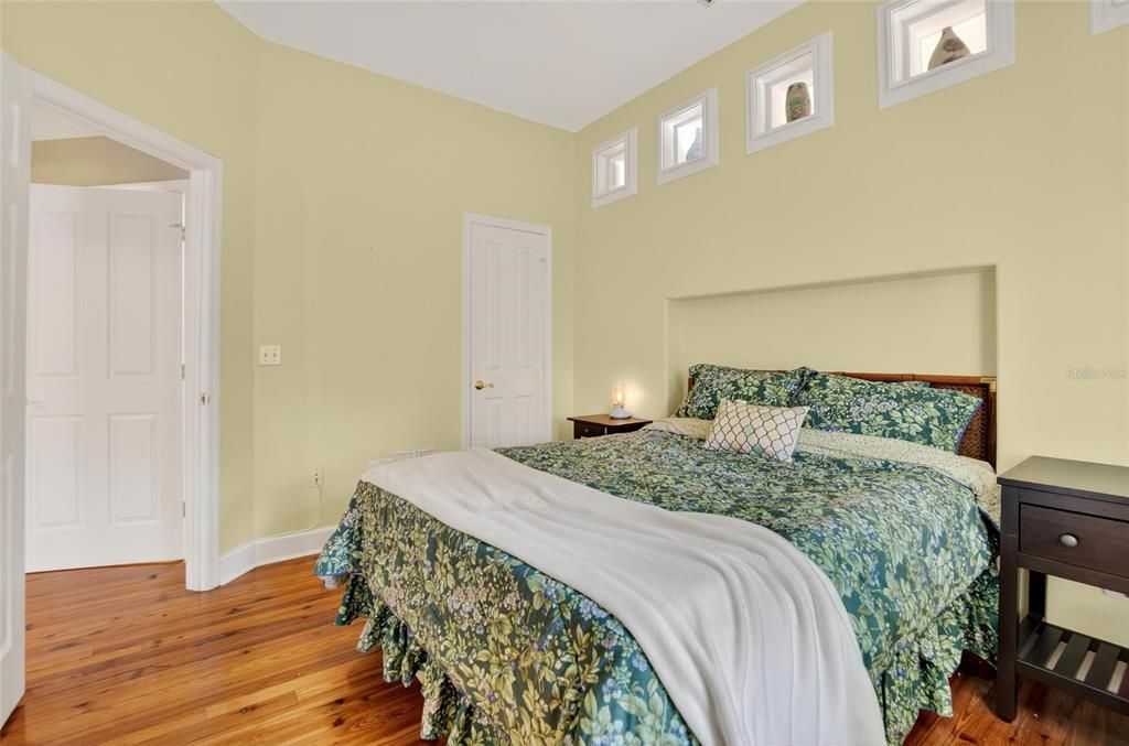 Active With Contract: $675,000 (3 beds, 2 baths, 2325 Square Feet)