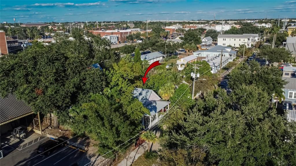 Active With Contract: $675,000 (3 beds, 2 baths, 2325 Square Feet)