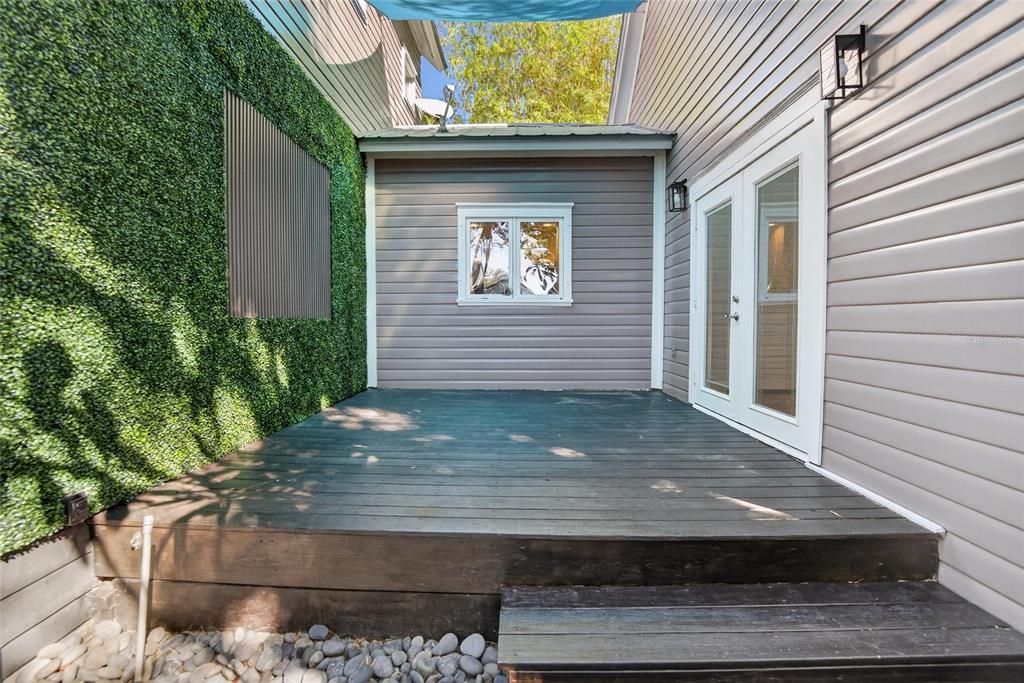 Active With Contract: $675,000 (3 beds, 2 baths, 2325 Square Feet)