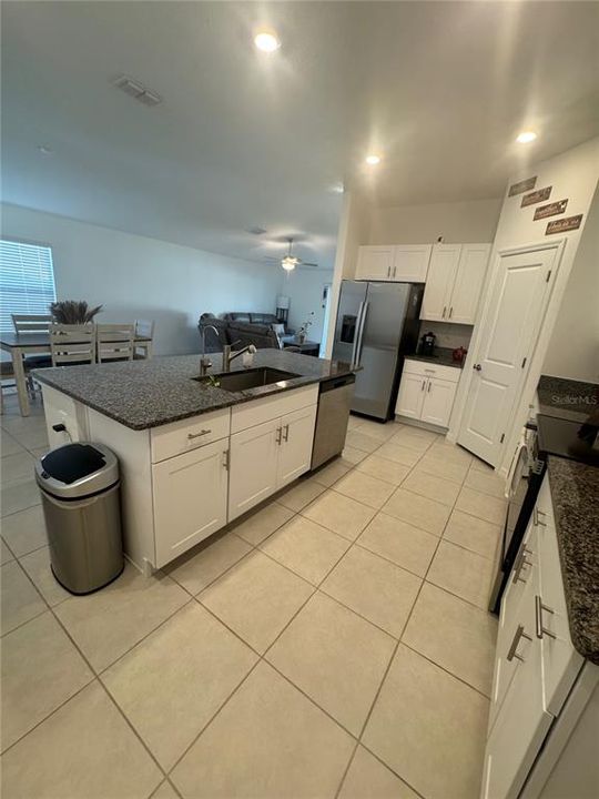 For Sale: $360,000 (4 beds, 2 baths, 1809 Square Feet)