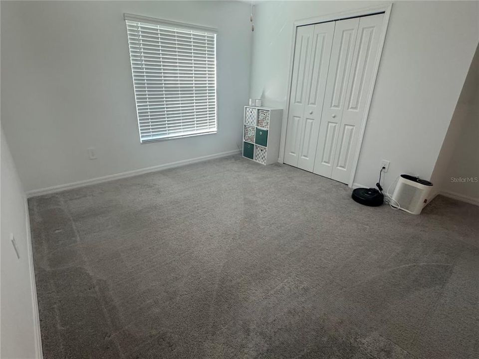 For Sale: $360,000 (4 beds, 2 baths, 1809 Square Feet)