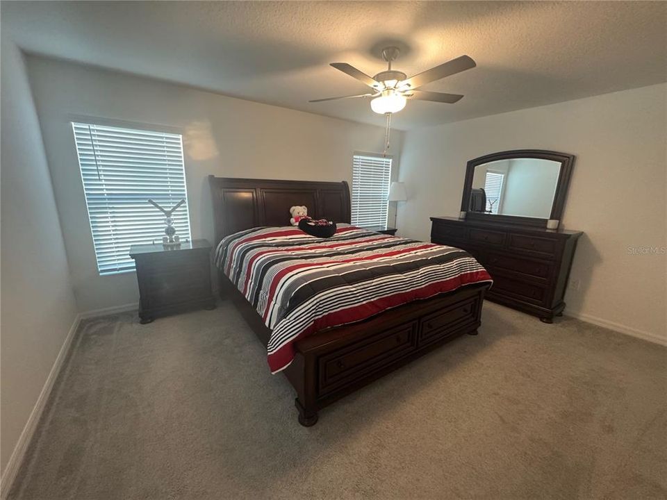 For Sale: $360,000 (4 beds, 2 baths, 1809 Square Feet)