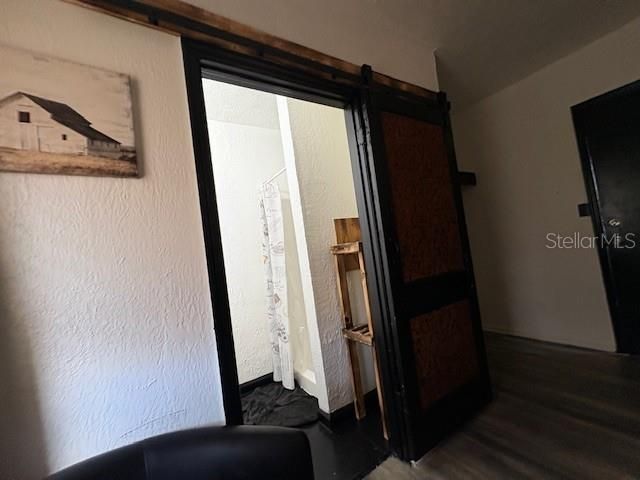 На продажу: $1,100,000 (0 спален, 0 ванн, 2050 Квадратных фут)