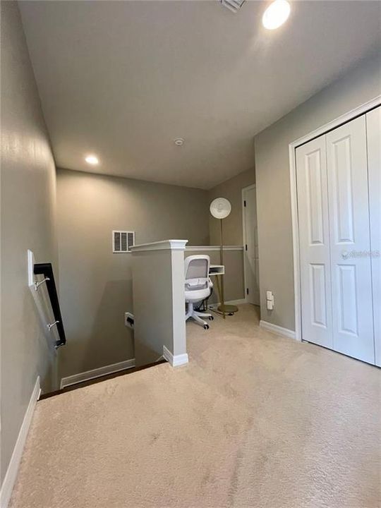 出租: $4,500 (4 贝兹, 2 浴室, 2680 平方英尺)