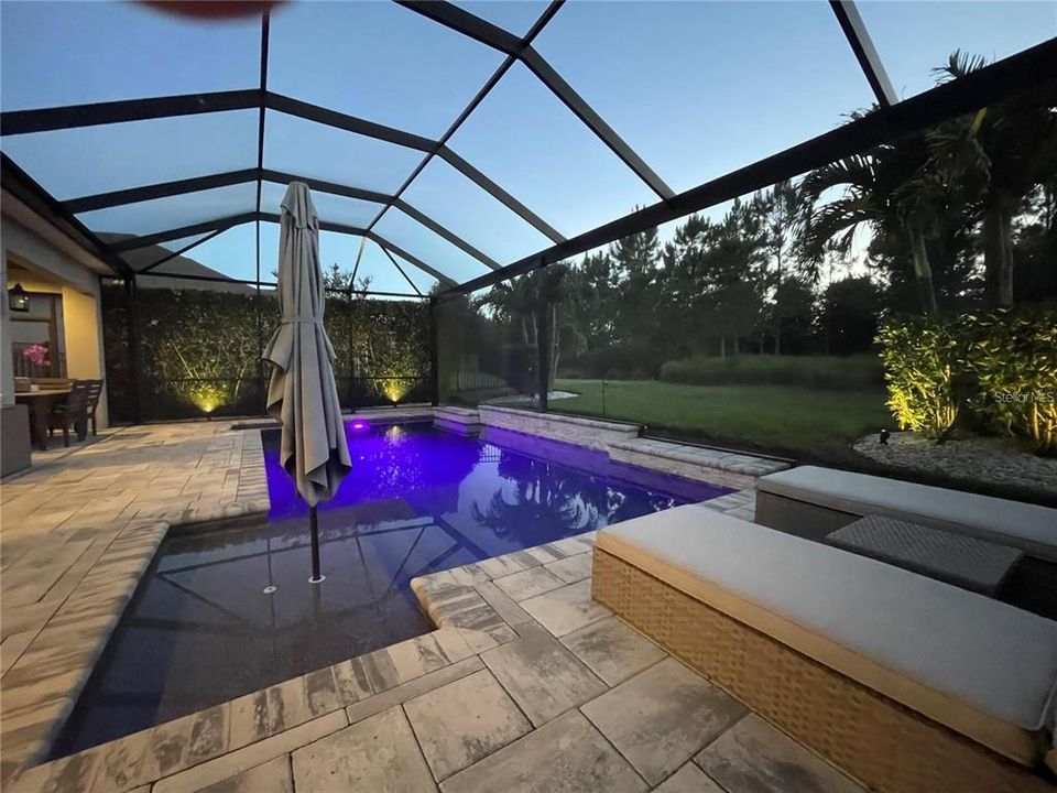 出租: $4,500 (4 贝兹, 2 浴室, 2680 平方英尺)