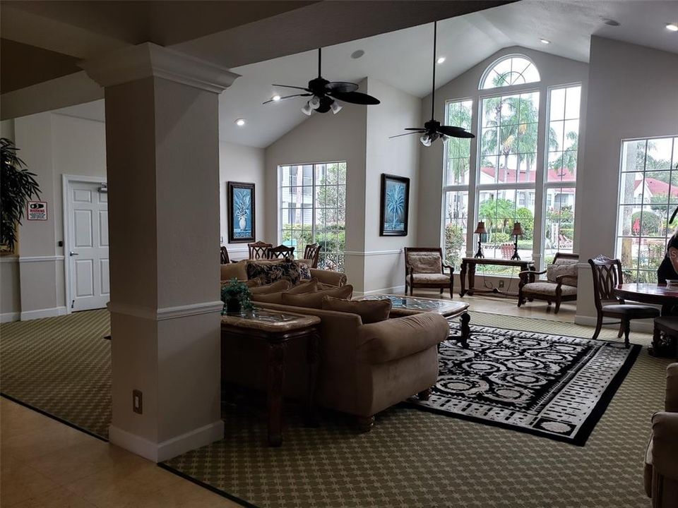 В аренду: $1,349 (1 спален, 1 ванн, 715 Квадратных фут)