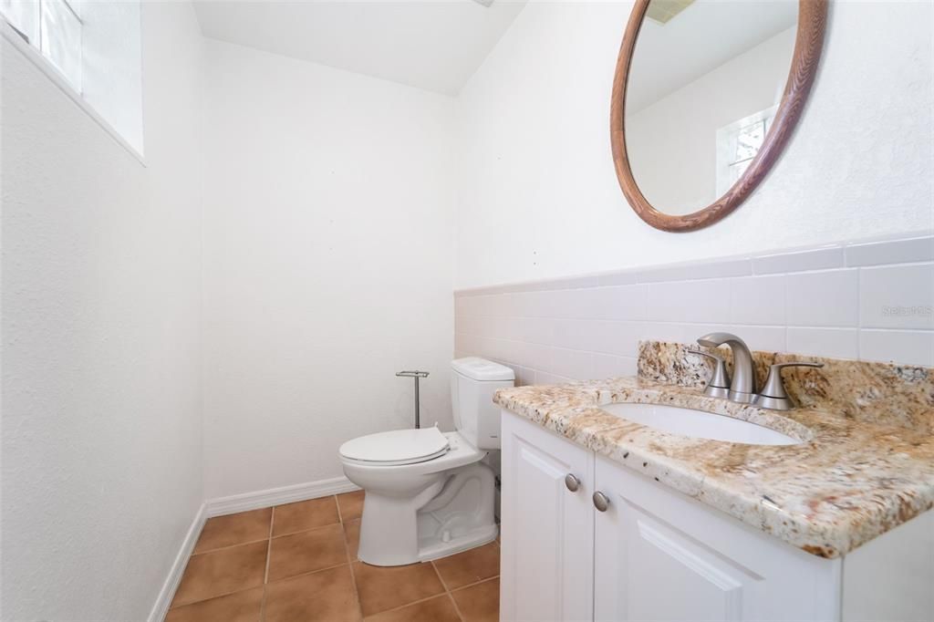 For Rent: $2,799 (2 beds, 1 baths, 1522 Square Feet)