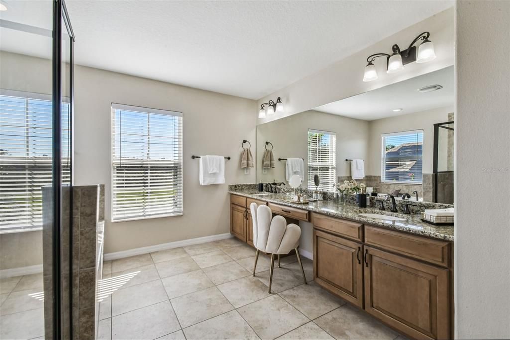 For Sale: $629,750 (5 beds, 3 baths, 3662 Square Feet)