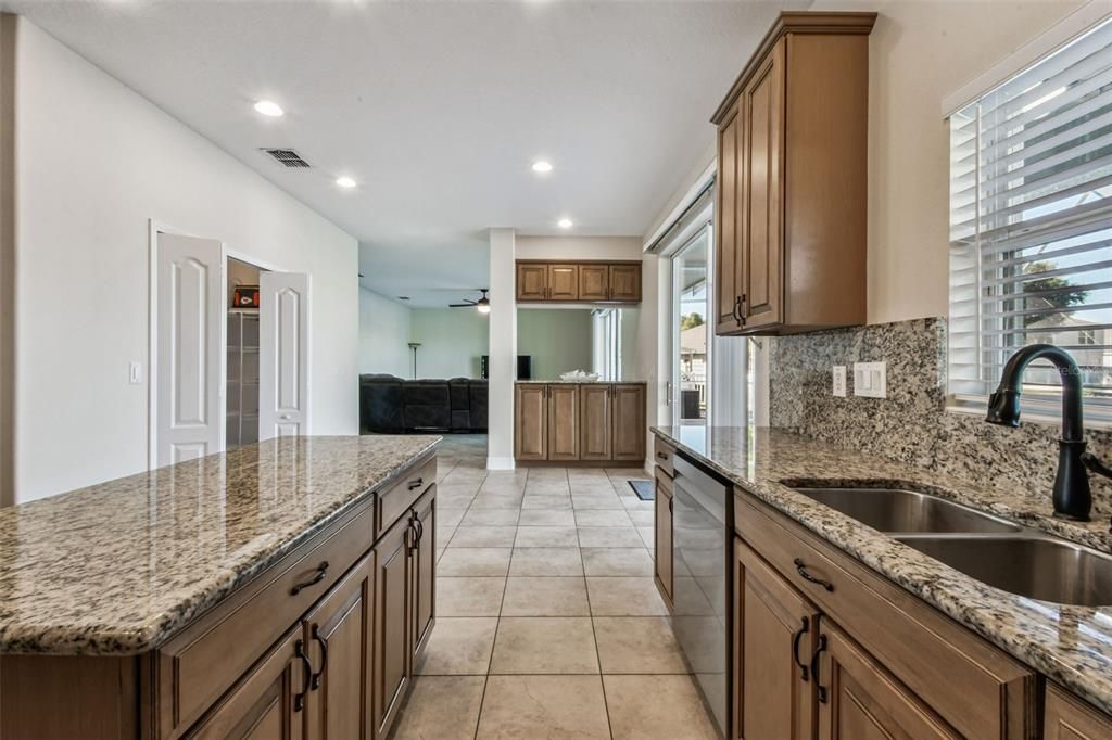 For Sale: $629,750 (5 beds, 3 baths, 3662 Square Feet)