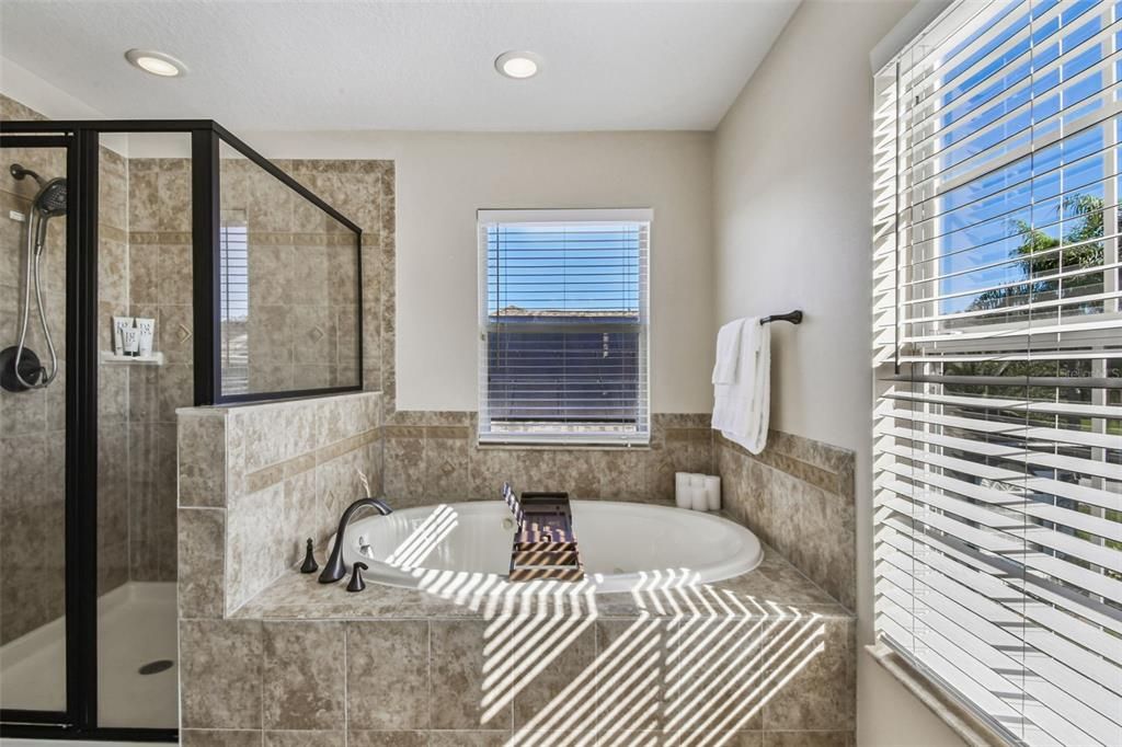 For Sale: $629,750 (5 beds, 3 baths, 3662 Square Feet)