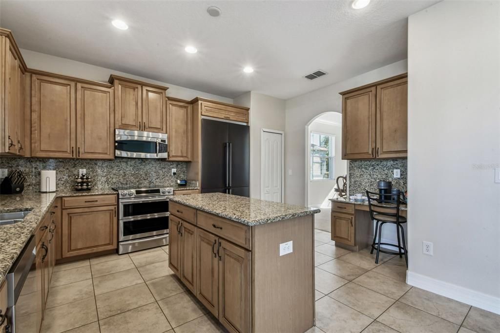 For Sale: $629,750 (5 beds, 3 baths, 3662 Square Feet)