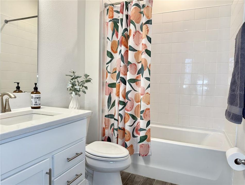 На продажу: $525,000 (4 спален, 3 ванн, 2332 Квадратных фут)