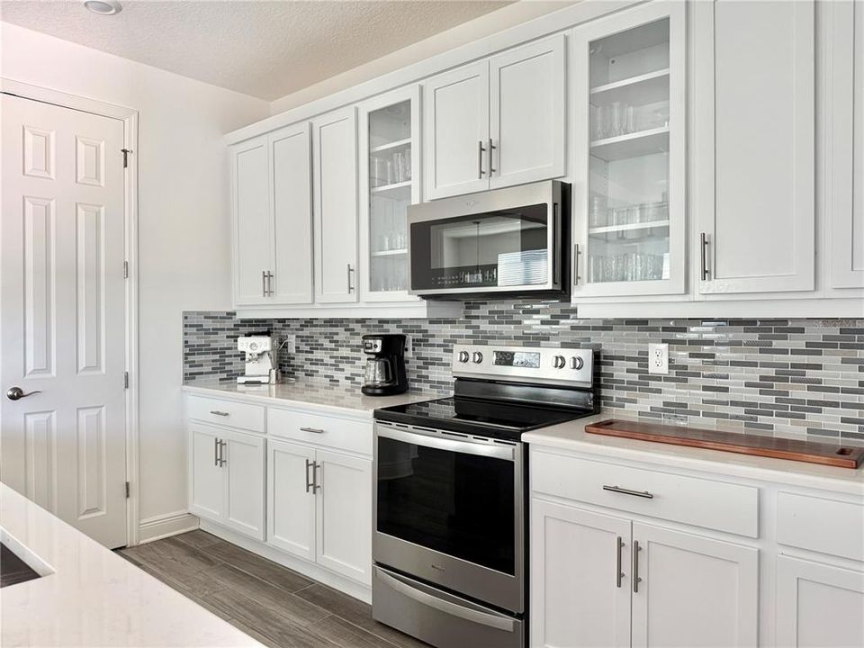 На продажу: $525,000 (4 спален, 3 ванн, 2332 Квадратных фут)