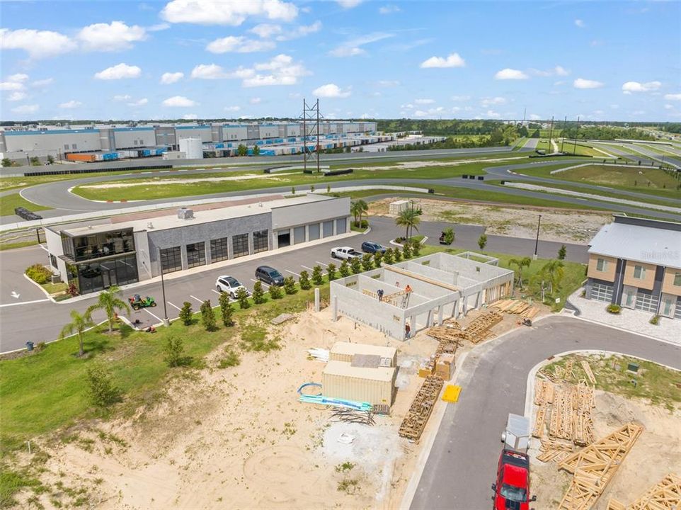 待售: $665,474 (1 贝兹, 1 浴室, 1401 平方英尺)