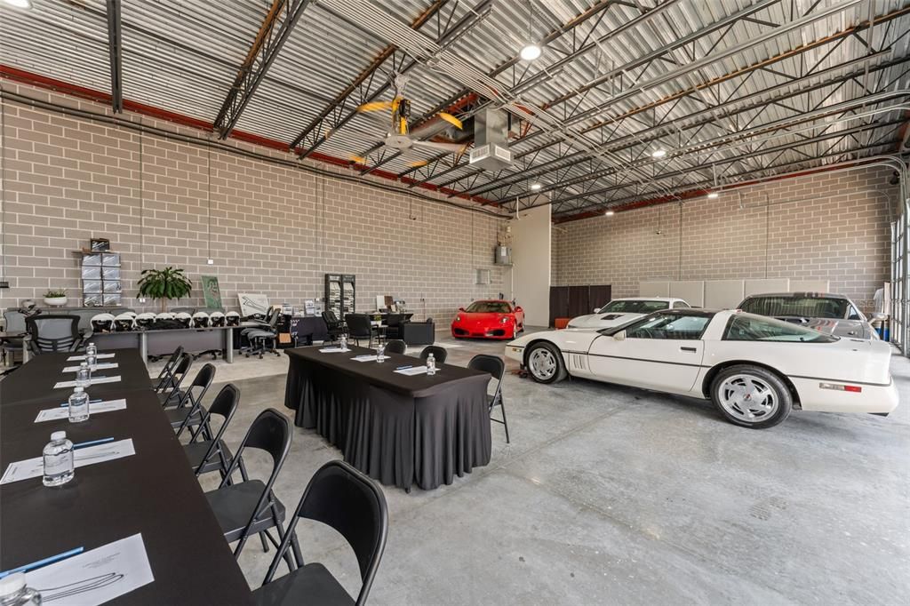 待售: $665,474 (1 贝兹, 1 浴室, 1401 平方英尺)