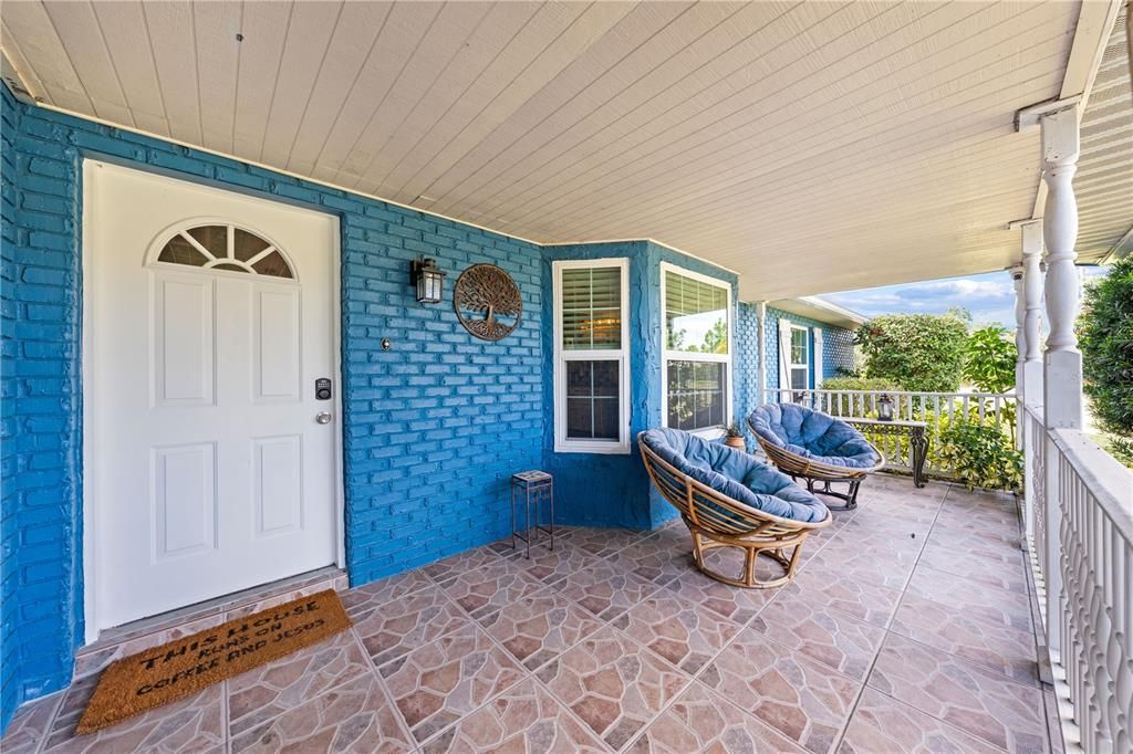 For Sale: $775,000 (4 beds, 2 baths, 2156 Square Feet)