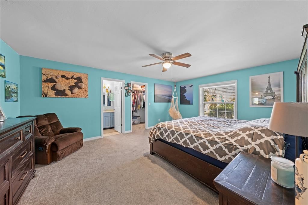 For Sale: $775,000 (4 beds, 2 baths, 2156 Square Feet)