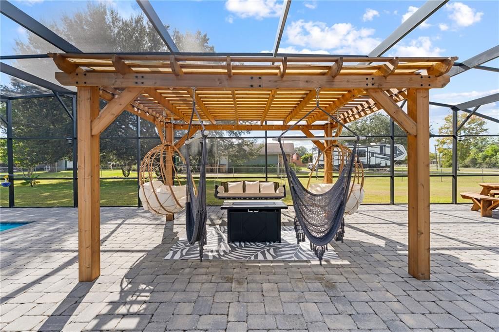 For Sale: $775,000 (4 beds, 2 baths, 2156 Square Feet)