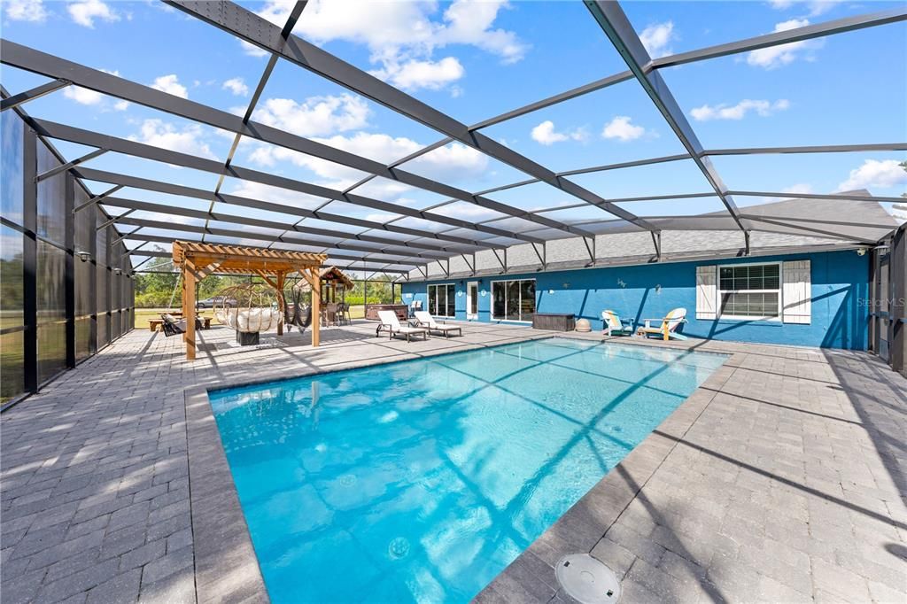 For Sale: $775,000 (4 beds, 2 baths, 2156 Square Feet)