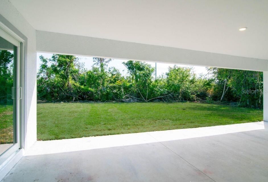 待售: $349,400 (4 贝兹, 2 浴室, 2587 平方英尺)