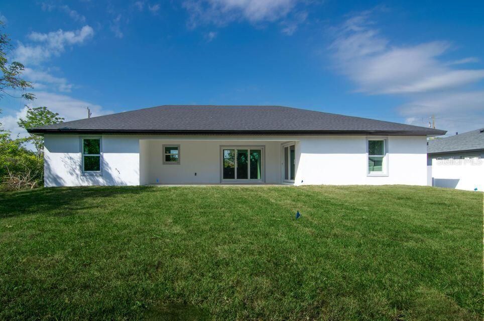 待售: $349,400 (4 贝兹, 2 浴室, 2587 平方英尺)