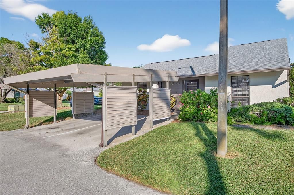 For Sale: $265,000 (2 beds, 2 baths, 1060 Square Feet)