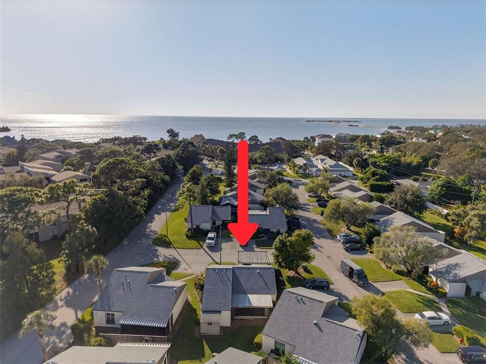 For Sale: $265,000 (2 beds, 2 baths, 1060 Square Feet)