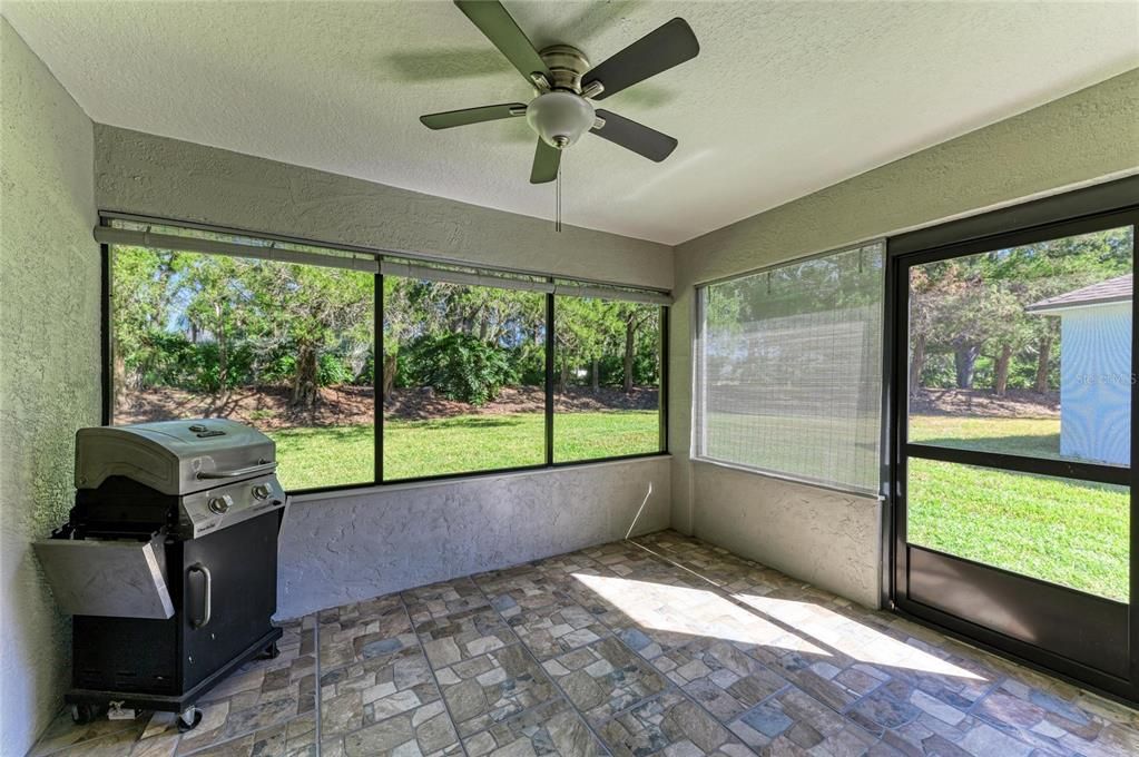 For Sale: $435,000 (3 beds, 2 baths, 1506 Square Feet)