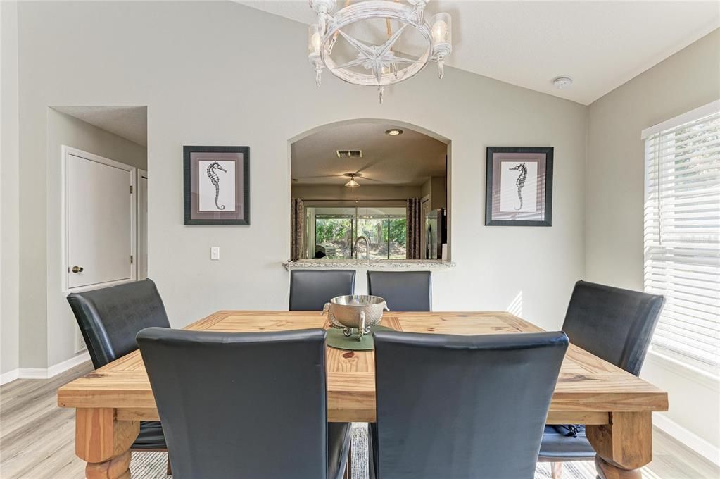 For Sale: $435,000 (3 beds, 2 baths, 1506 Square Feet)