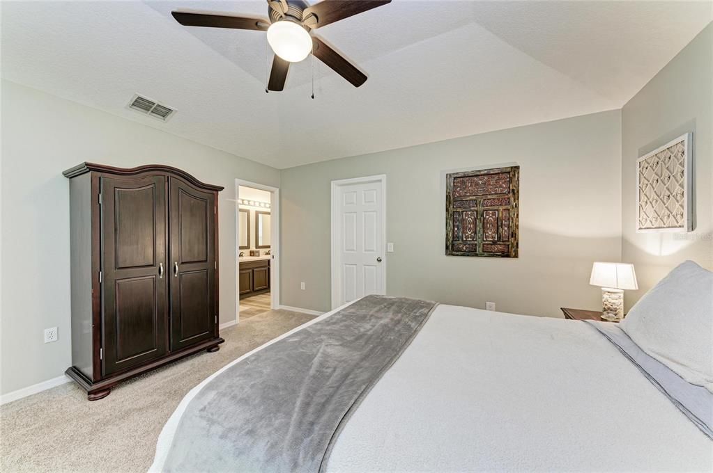 For Sale: $435,000 (3 beds, 2 baths, 1506 Square Feet)