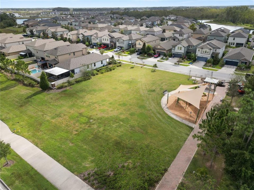 For Sale: $449,900 (5 beds, 3 baths, 2492 Square Feet)