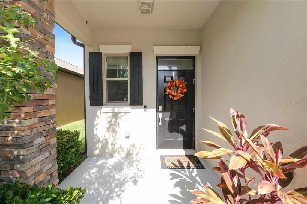 For Sale: $449,900 (5 beds, 3 baths, 2492 Square Feet)