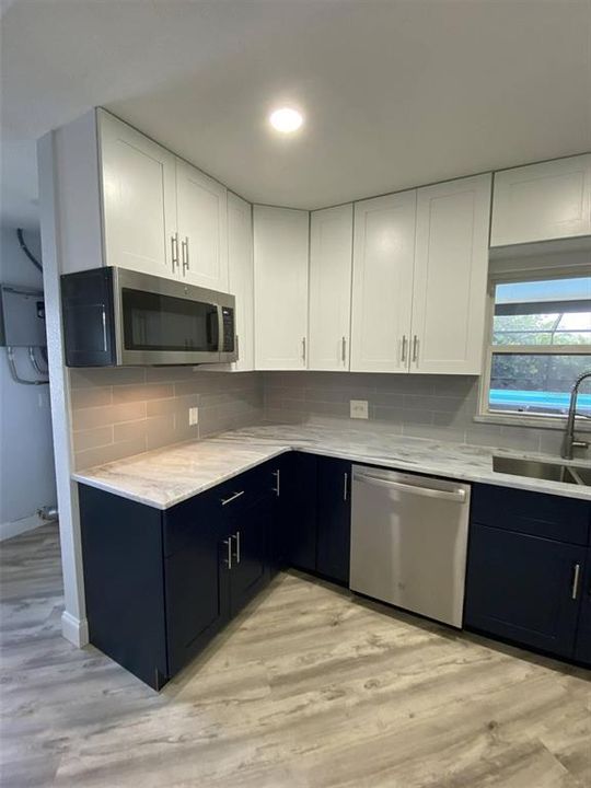 На продажу: $599,000 (3 спален, 2 ванн, 1397 Квадратных фут)