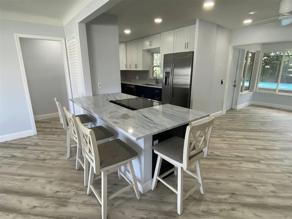 На продажу: $599,000 (3 спален, 2 ванн, 1397 Квадратных фут)