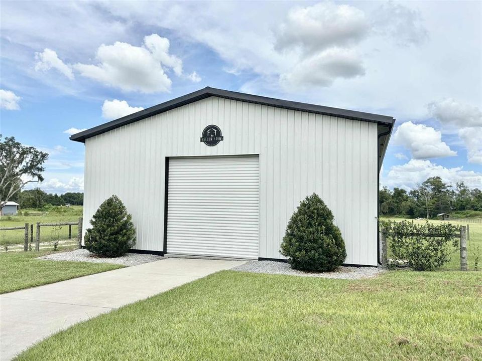 Active With Contract: $999,000 (4 beds, 2 baths, 2255 Square Feet)