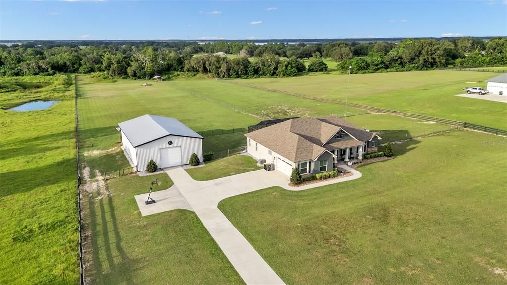 Active With Contract: $999,000 (4 beds, 2 baths, 2255 Square Feet)