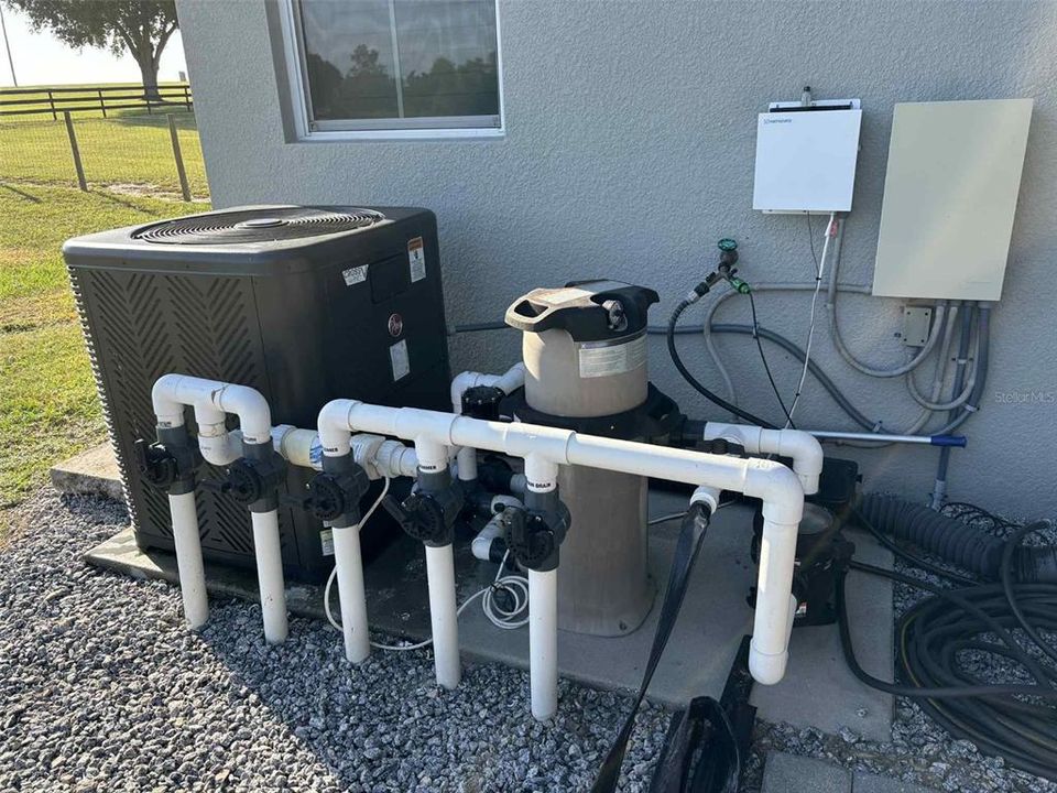 Active With Contract: $999,000 (4 beds, 2 baths, 2255 Square Feet)